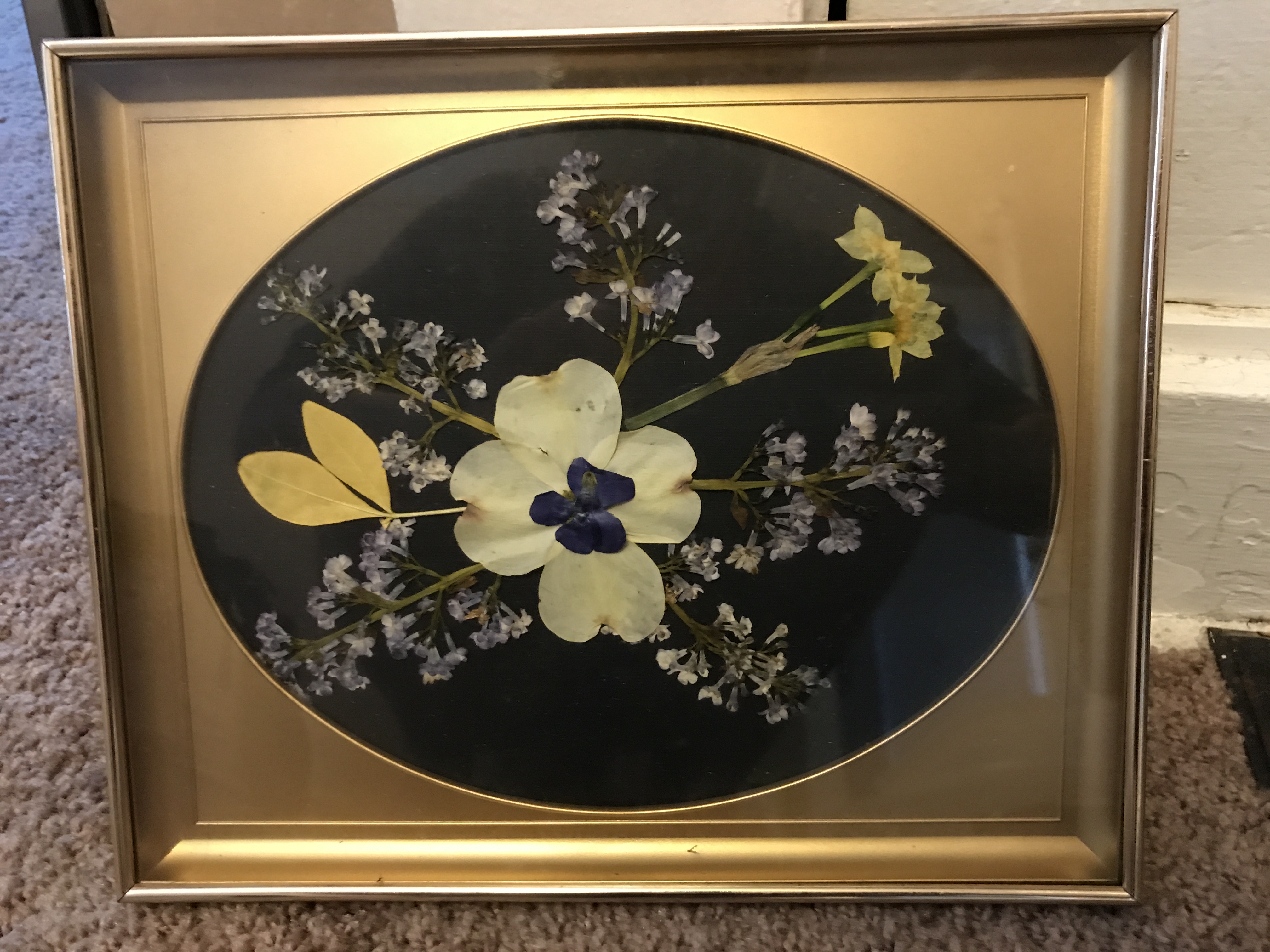 golden - pressed flower art