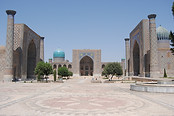 21 - Plaza Reguistan.jpg