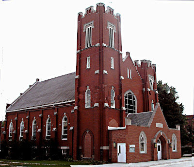 1915 Trinity Evangelical Lutheran Church Kaukauna 9-06.jpeg
