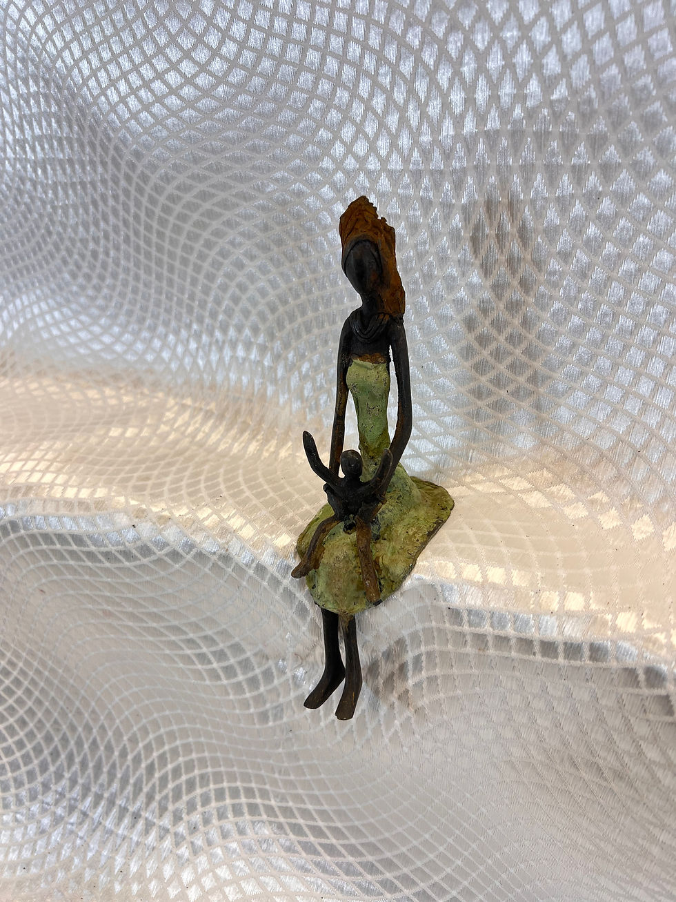 Miniature : La Femme assise en vert - Statue en bronze