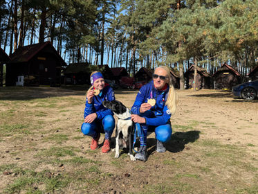 Rozhovor s: Luciou a Nicole Friedlaenderovými
