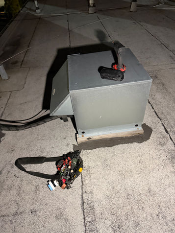 （冷库维修安装347-735-1782）纽约、康州、新泽西、布鲁克林、曼哈顿、长岛、法拉盛：冷库维修、菜箱菜柜维修、纽约冻库维修、冷库 冻库安装、冷柜维修安装、餐馆抓马柜维修、冷库移机、冷库设计、冷库水冷改风冷、保鲜库、急冻库、冷库、冻库、冷库缺氟、添加雪种、纽约HVAC、