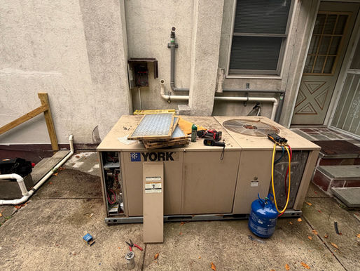 （中央空调维修安装347-735-1782）纽约HVAC、中央空调安装、纽约冷暖、纽约冷气维修、中央空调维修安装、Carrier、York、 Goodman 、Trane、中央空调安装维修、屋顶中央空调维修、商业暖气、库房工厂中央冷气暖气维修安装、库房工厂屋顶机维修安装、纽约空调维修、纽约暖气维修、纽约冷气维修、餐馆 诊所 按摩店 指甲店 冷气暖气 中央空调维修、
