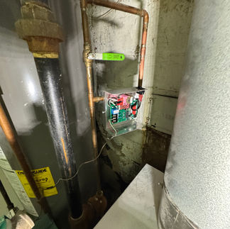 修蒸汽式暖气炉 自动补水损坏，漏水维修