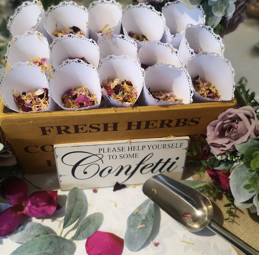 confetti cones Northamptonshire