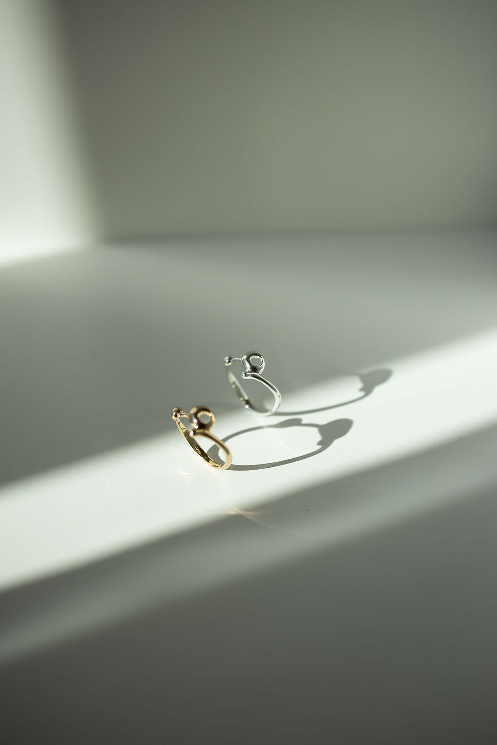 Thumbnail: Puka Ring