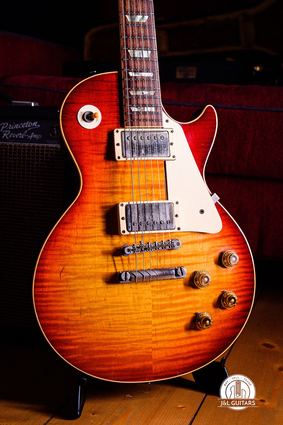 Thumbnail: 1993 Gibson Les-Paul 1960 Reissue made by Roger Giffin in West L. A. Custom Shop