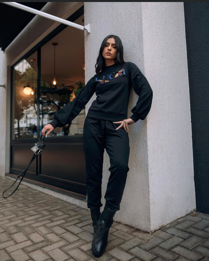 CONJUNTO MOLETOM MANGA LONGA BORDADA A MÃO - GUCCI