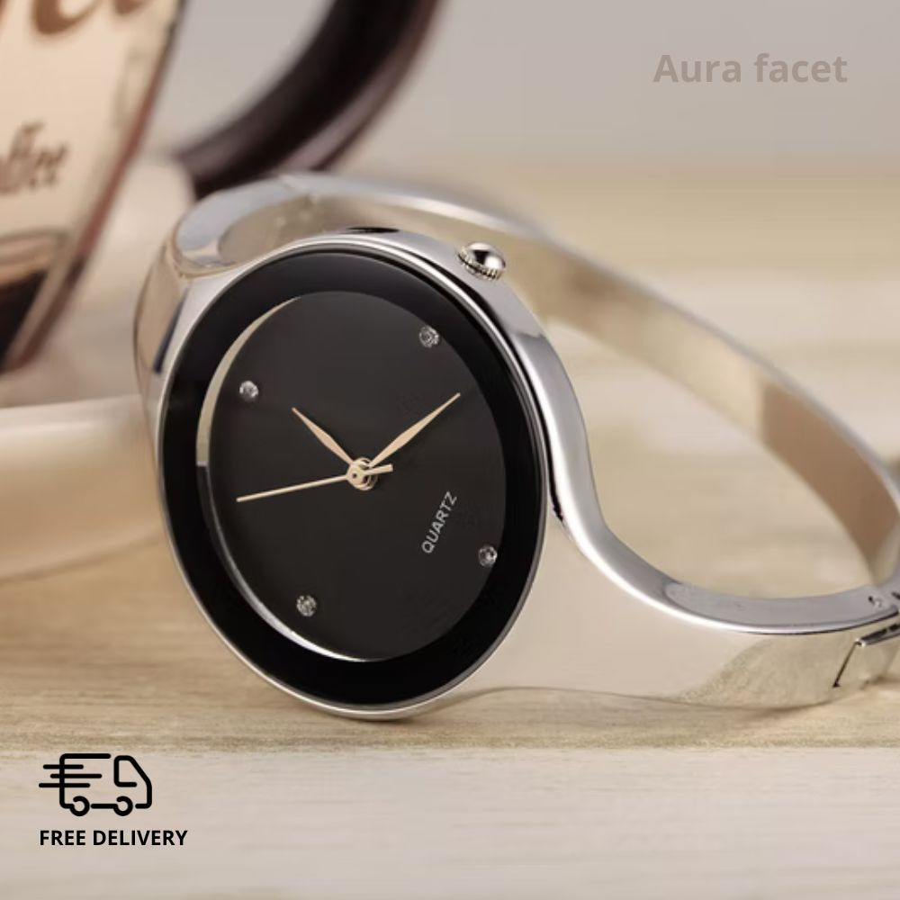Women's Quartz Watch - Elegant Leather Strap & Free Shipping