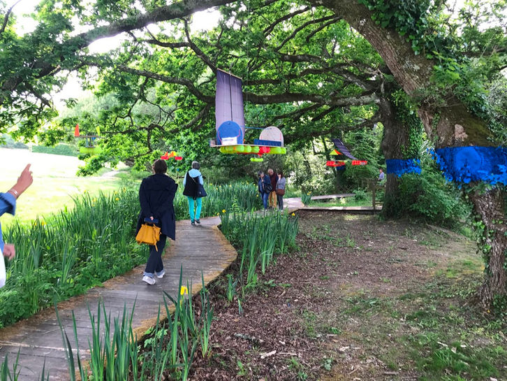Perrine Cariou-Valentine-Letellei-enfants-de-l-ecole-installation.jpeg