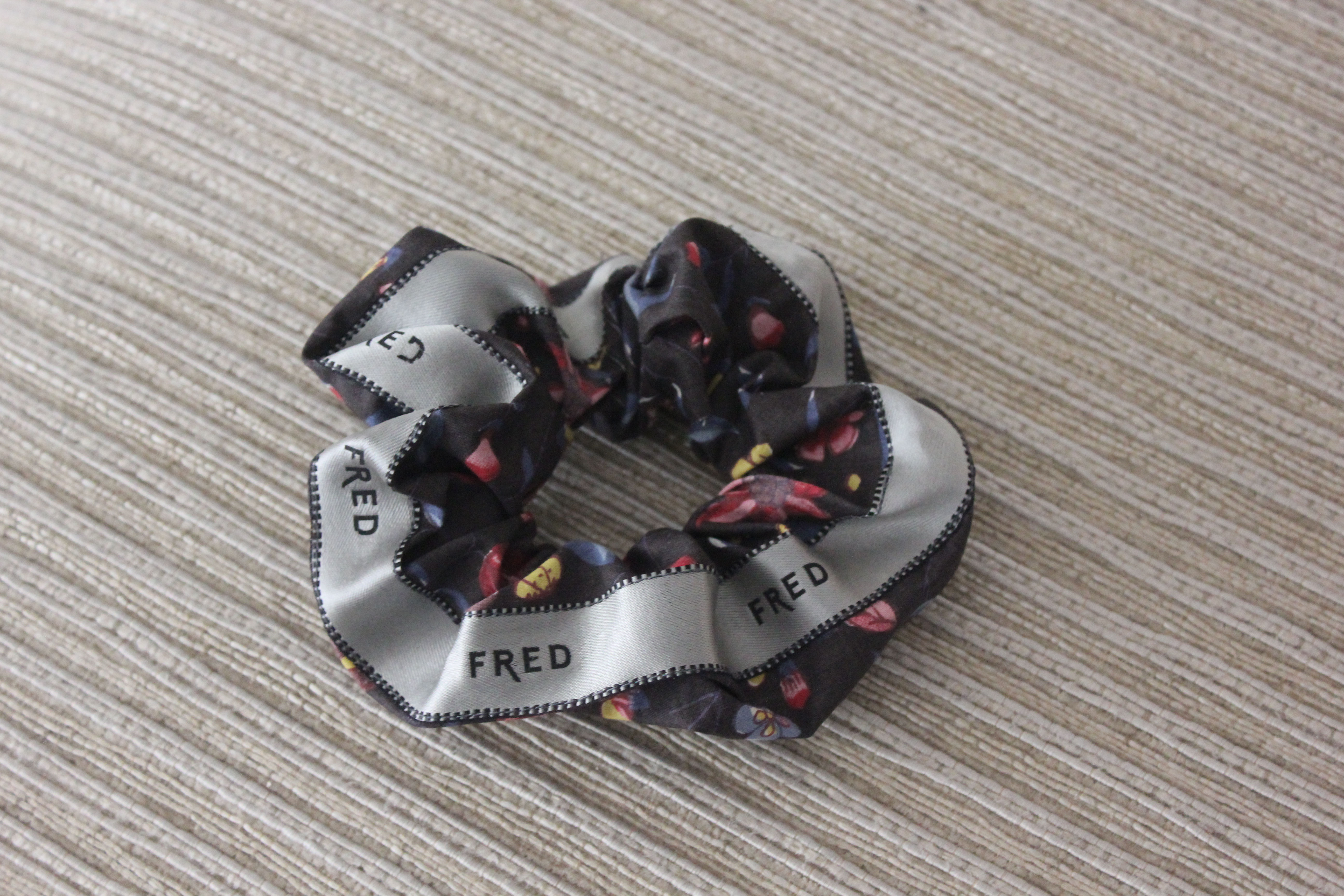 Chouchou upcyclé - Modèle F