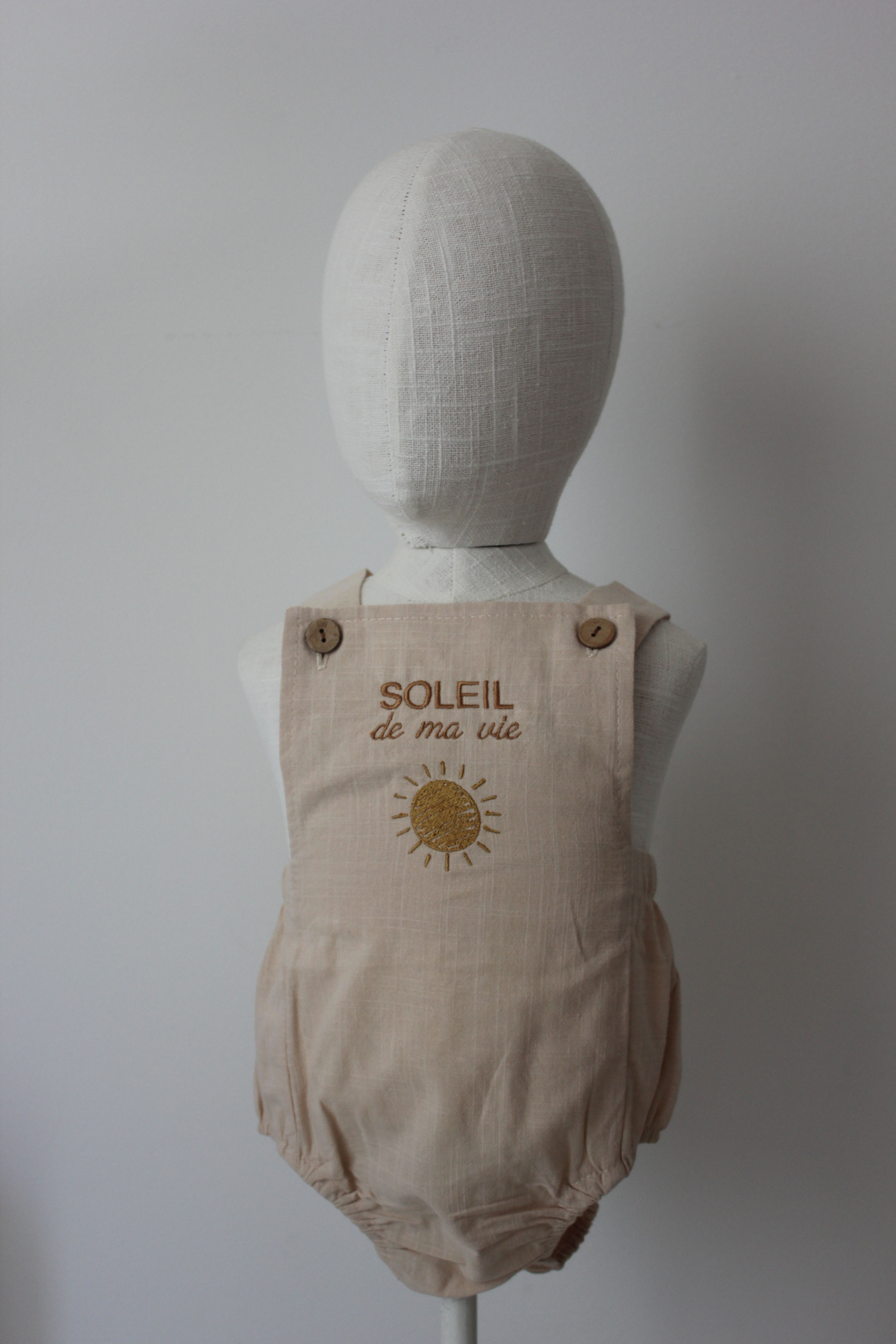 Barboteuse brodée SOLEIL de ma vie effet lin beige