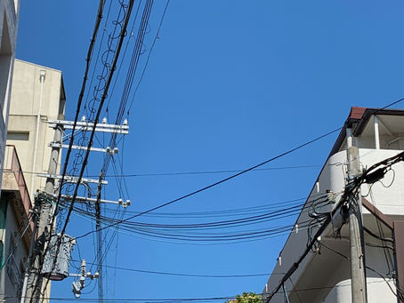 明日お休みです