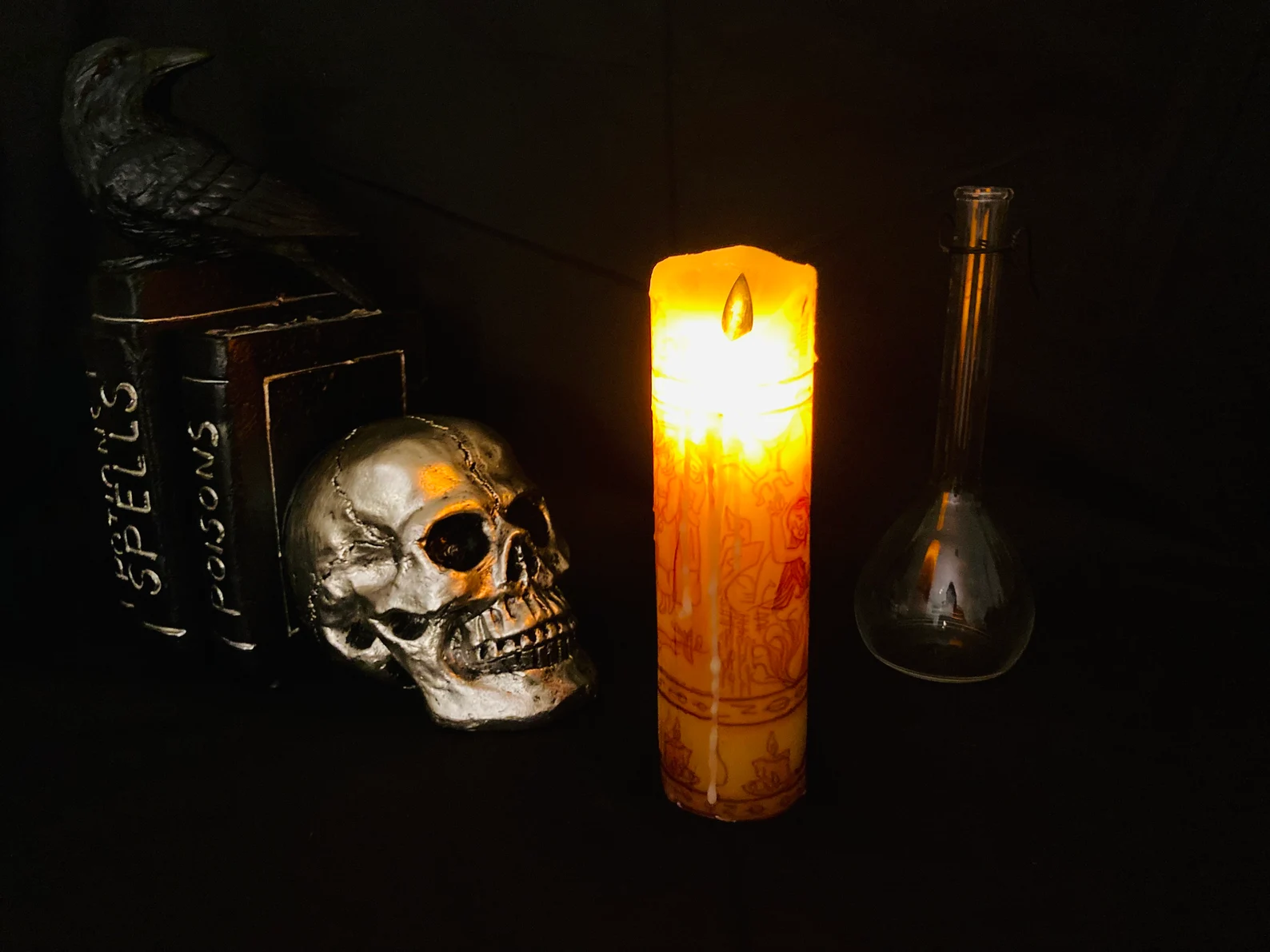 black flame candle replica from hocus pocus
