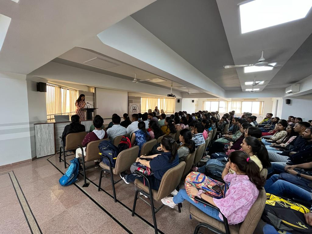 SOM Lalit Ahmedabad Smart Classroom