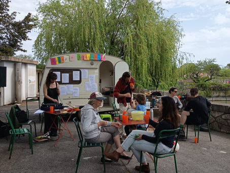 Le grand banquet par La Grange/Bouillon Cube et Le Baril !