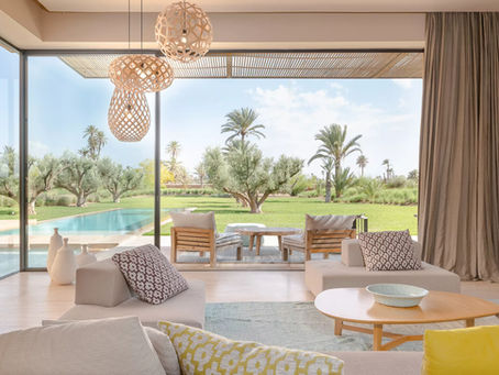 L’impact de la lumière naturelle sur le confort et le design intérieur.