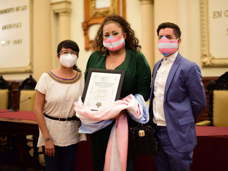 CONDECORA AYUNTAMIENTO DE PUEBLA A MUJERES DISTINGUIDAS CON EL PREMIO NATALIA SERDÁN...
