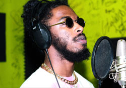 4B8D75FA-0A6B-41F4-A84A-78C6FE0654C7