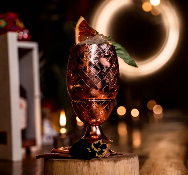 Cocktails with unique presentations