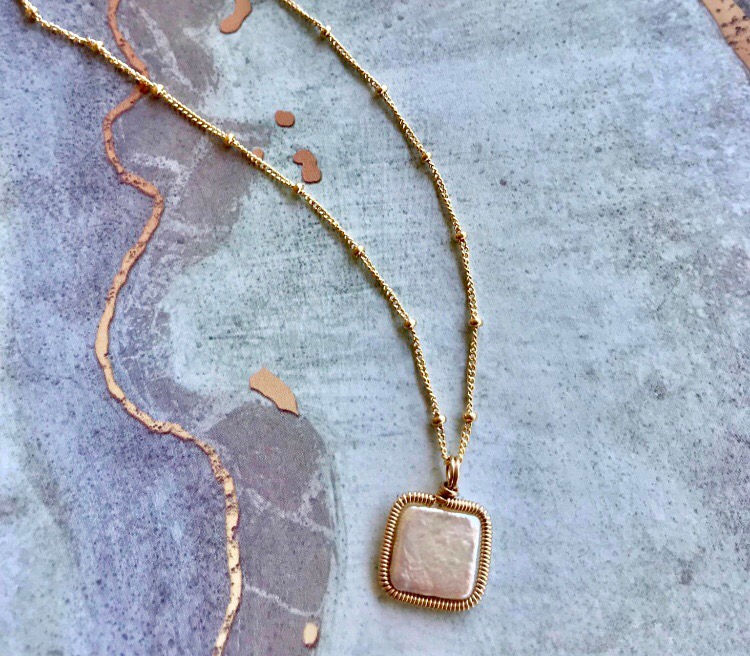 Thumbnail: In Vogue Shine Pendant