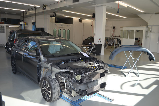 Carrosserie Thalwil.JPG