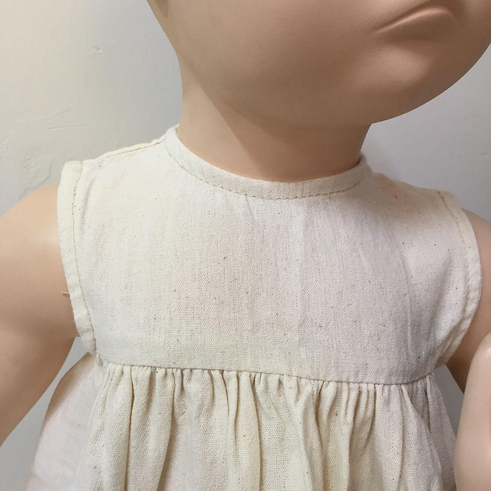 Miniatura: Conjunto de niña alforza