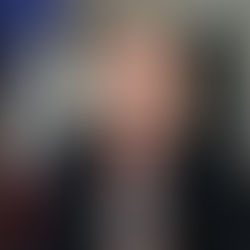 FRANKRIJK : MARINE LE PEN ROEPT OP OM ANARCHIE TE STAKEN EN DREIGT MET AFKONDIGING NOODTOESTAND