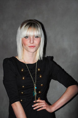 0161ec_472446d006cb44f8b74c944df241cf80