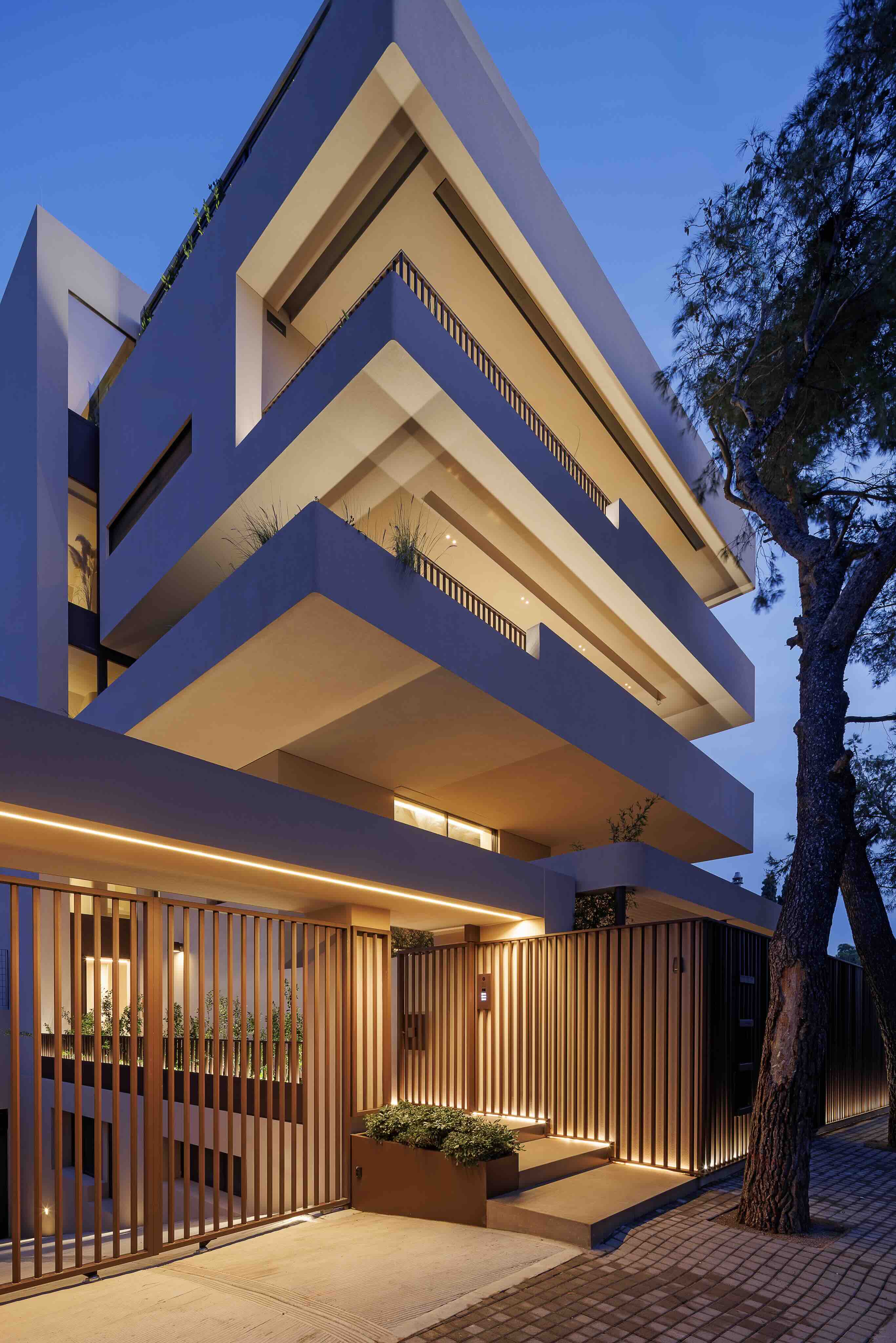 i Residences 2