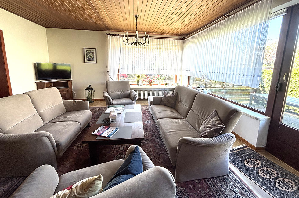 Miniaturbild: Großzügiges Einfamilienhaus mit großem Grundstück  in Henstedt-Ulzburg