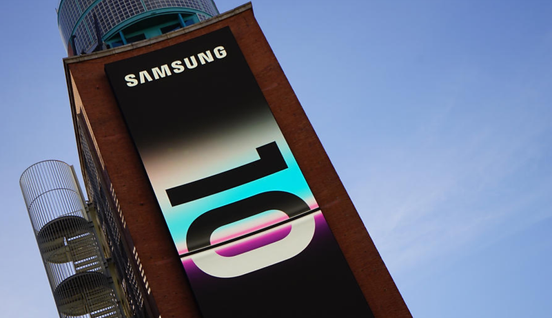Pantalla Exterior Digital Callao Madrid Super 8 Media