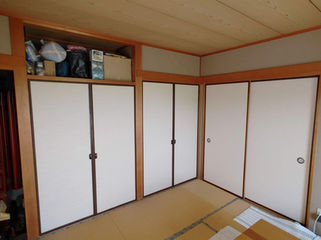 ふすま張替え