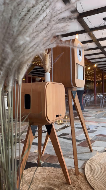 Fotobudka na urodziny – kreatywna forma pamiątek