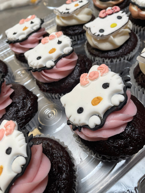 Hello Kitty Cupcake Toppers.jpeg