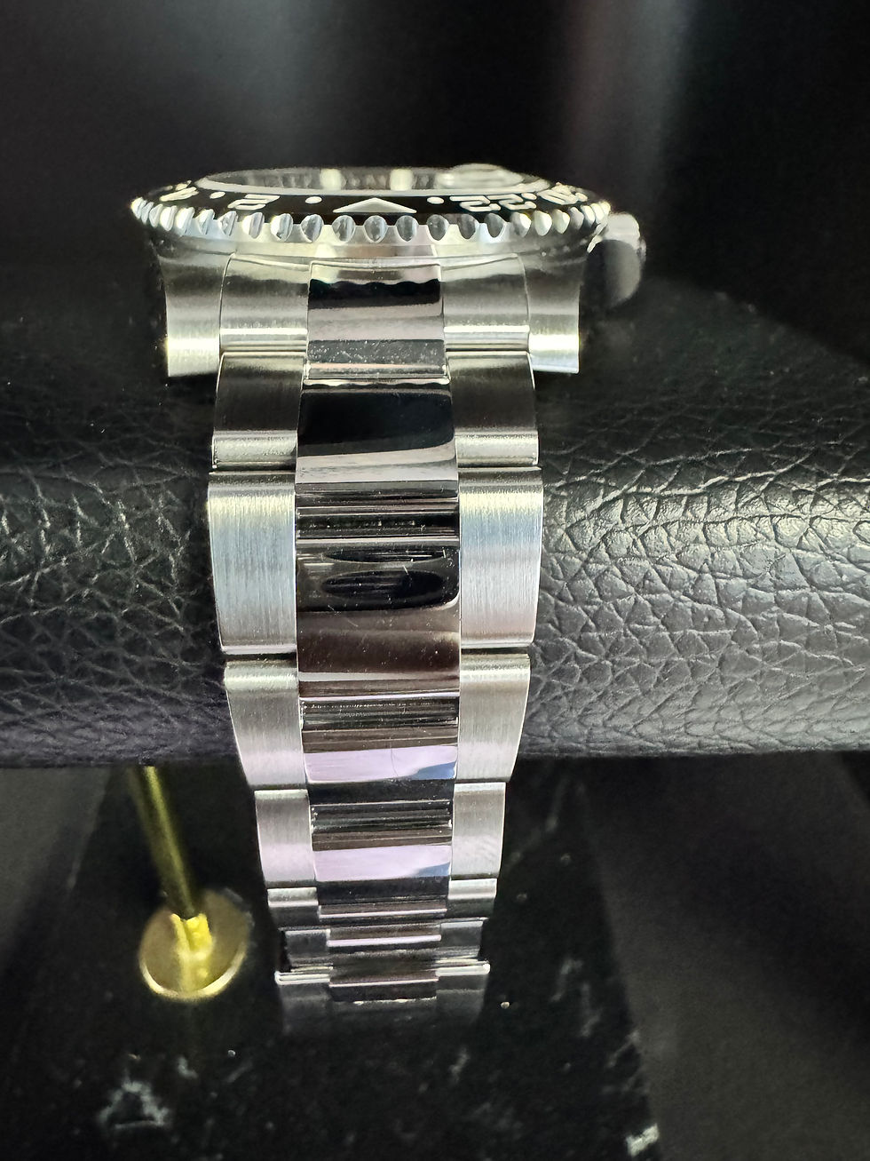 Thumbnail: Rolex Left-handed GMT Master II Sprite Black & Green Bezel Black Dial on Oyster