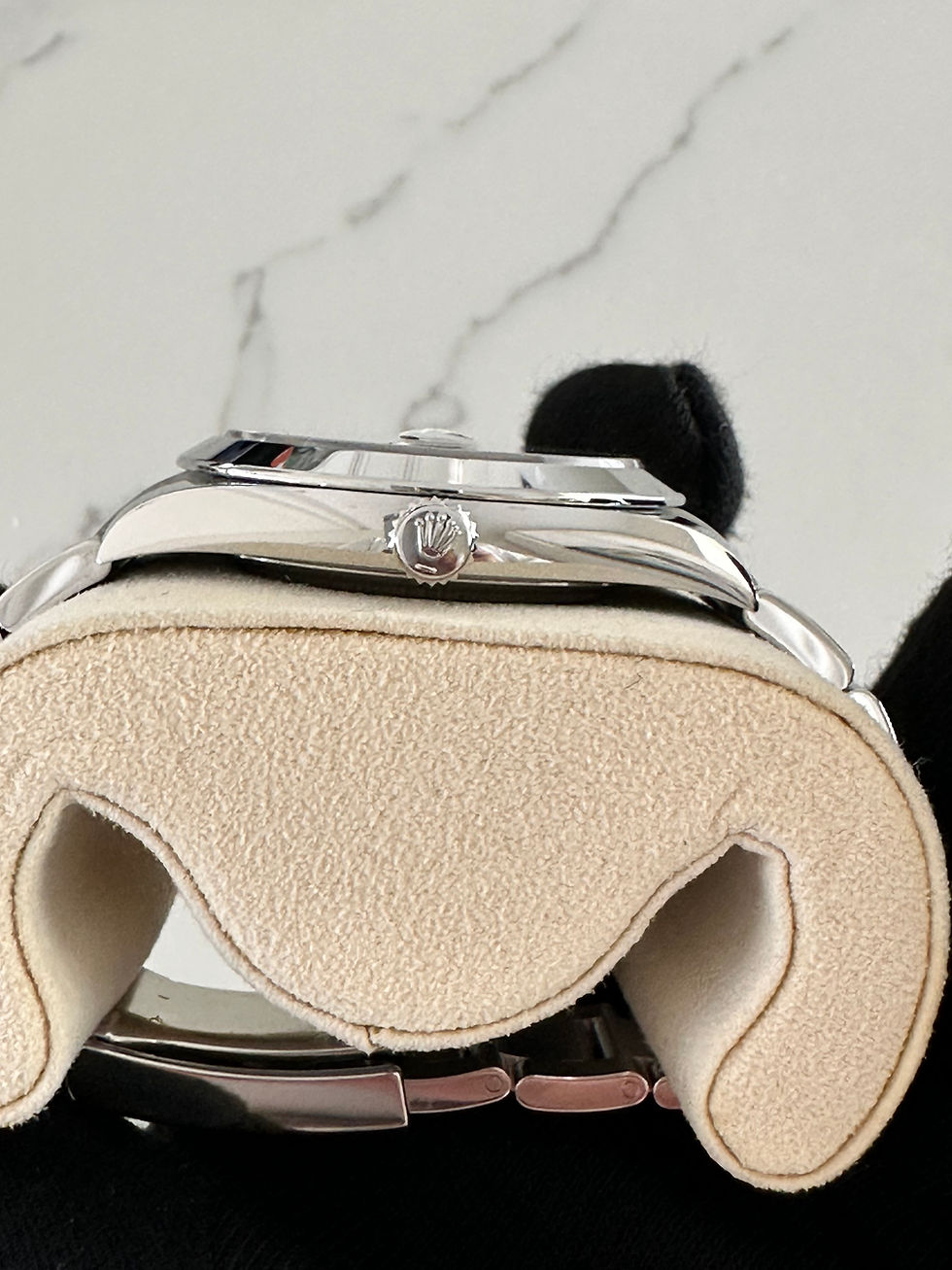 Thumbnail: Rolex Date Just 41 Wimbledon Smooth Bezel on Oyster