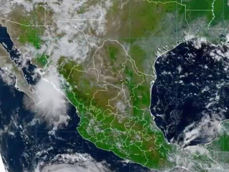 HURACAN EN EL PACIFICO