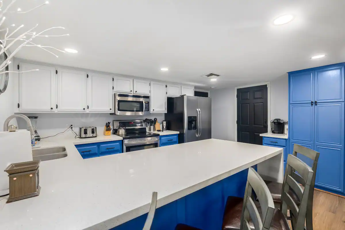 Airbnb Mesa, Arizona The Glade Luxury Home Sun and Fun EZ access to FWY.