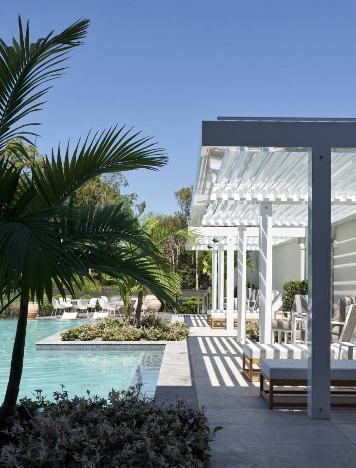 Pergola around Pool