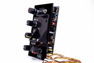 This handmade drum synthesizer, specially designed for Okay Temiz, was produced to be mounted inside the artist’s custom-made berimbau. The drum synthesizer can be triggered via a piezo sensor and is designed to be played directly from the berimbau. Additionally, a manual envelope gate button was included for testing purposes during sound design.