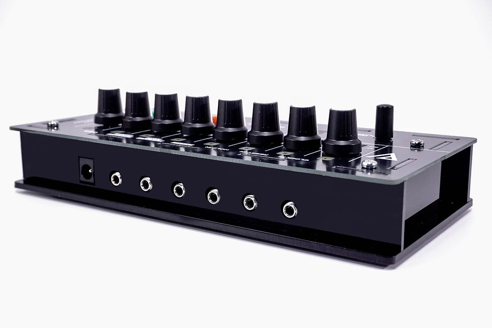 VAEMI Analog Sequencer — product photograph 6