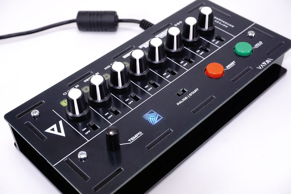 VAEMI Analog Sequencer — product photograph 2