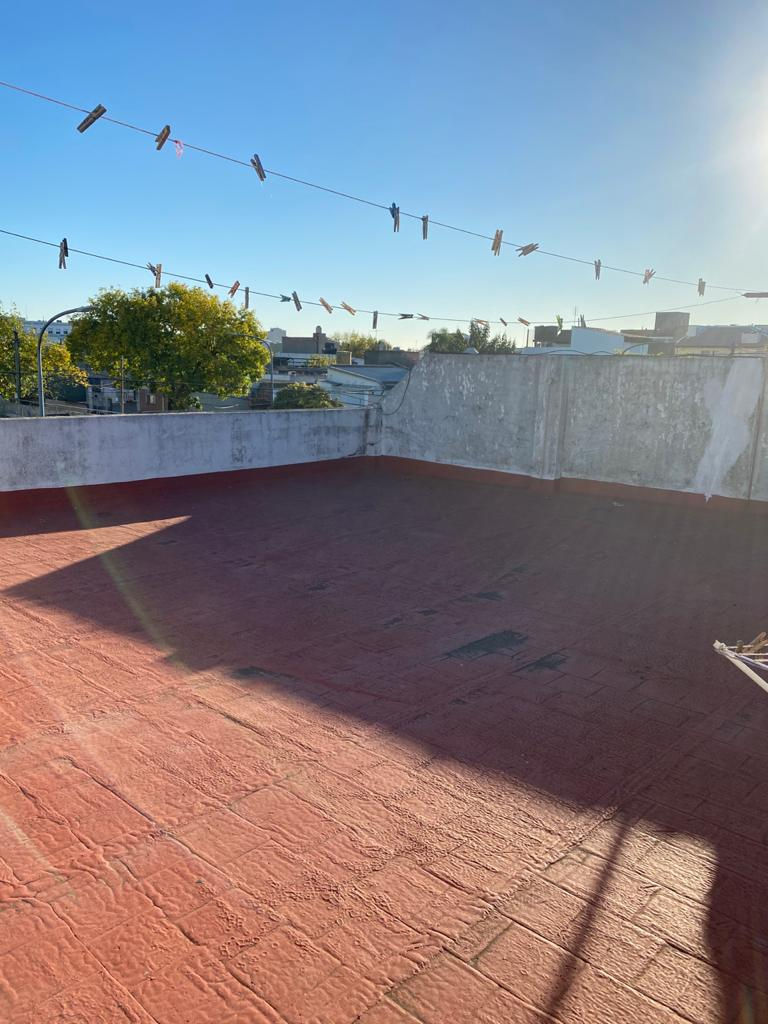 Miniatura: COSQUIN 2112,3 PH DE 3 AMB. CADA UNO, 2 EN PB Y UNO EN 1º PISO TODO JUNTO O SEPA