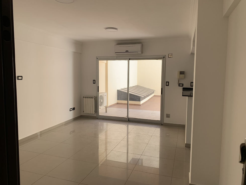 Miniatura: Quirno 232 , 1°, DPTO 2 AMB. 1º PISO CONTRAFRENTE CON COCHERA CUB. Y PATIO DE 50