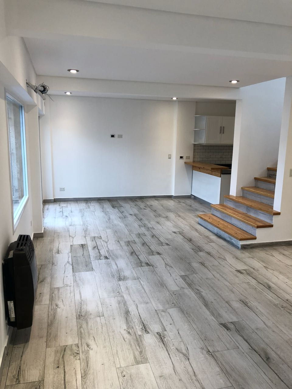 Miniatura: ANDALGALA 980 1 PISO PH 4 AMB. AL FRENTE