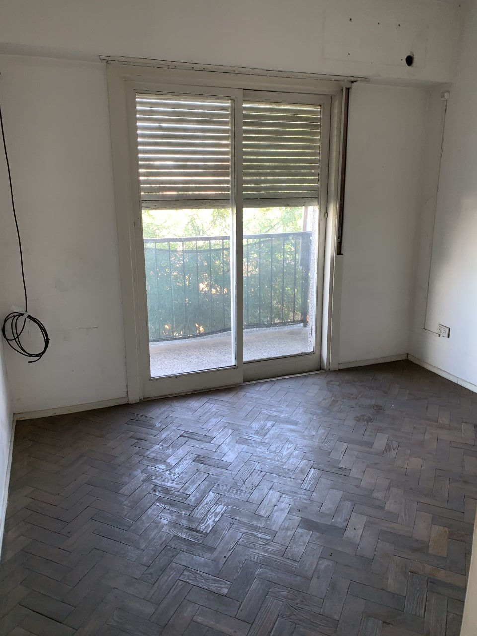 Miniatura: andalgala 1928 dpto 2 amb. por escalera al frente 2º piso