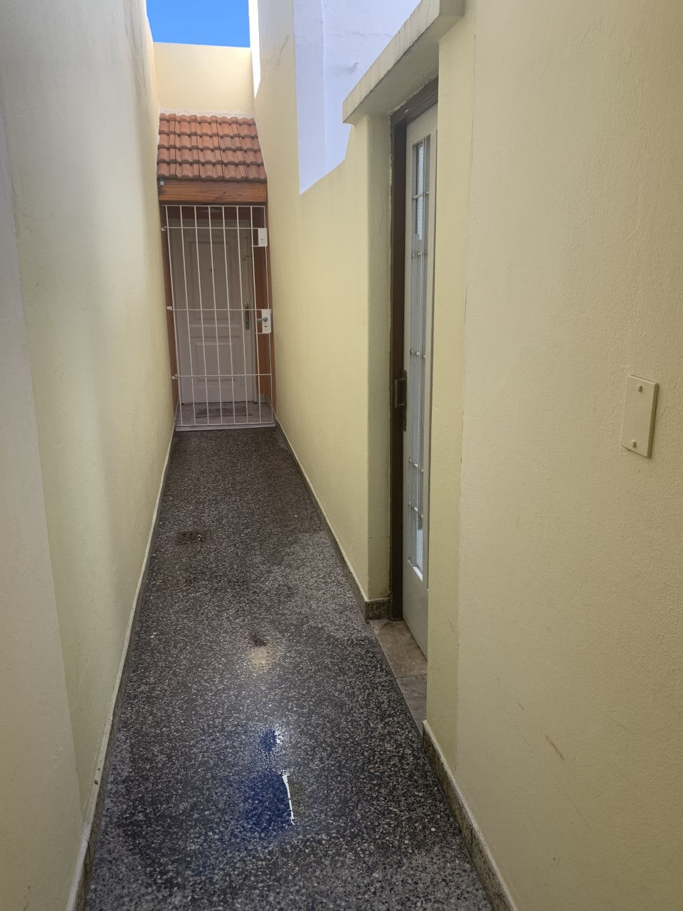 Miniatura: Garcia De Cossio 7524 , PB, PH 3 AMB. LATERAL CON PATIO