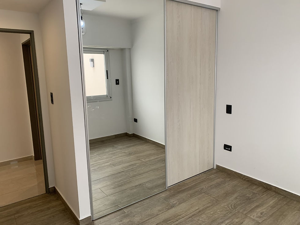 Miniatura: AVENIDA LARRAZABAL 669 , 1° B,SEMIPISO 4 AMB. CONTRAFRENTE CON 2 COCHERAS CUBIER