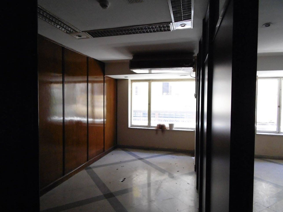 Miniatura: Domingo F Sarmiento 840 , PBLOCAL 3 PLANTAS CON HABILITACION BANCARIA 2 TESOROS,